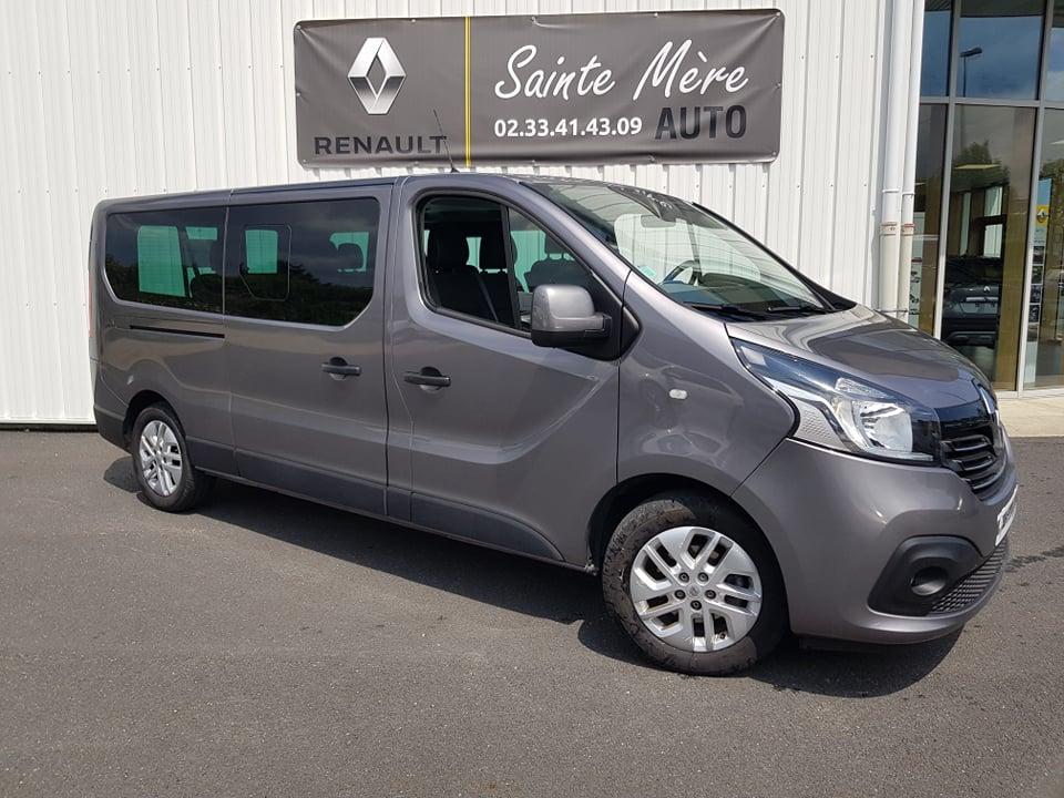 RENAULT TRAFIC 9 PLACES